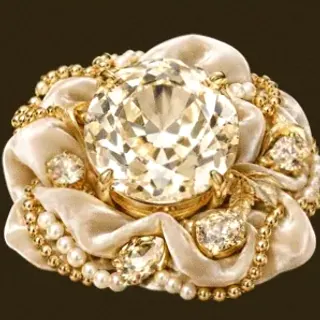 Faceted gemstone — Golden Crown